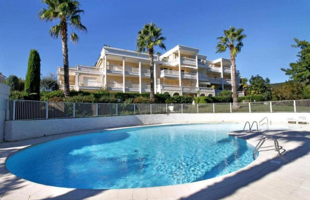 Residence Standing Riviera Golf Mandelieu エクステリア 写真